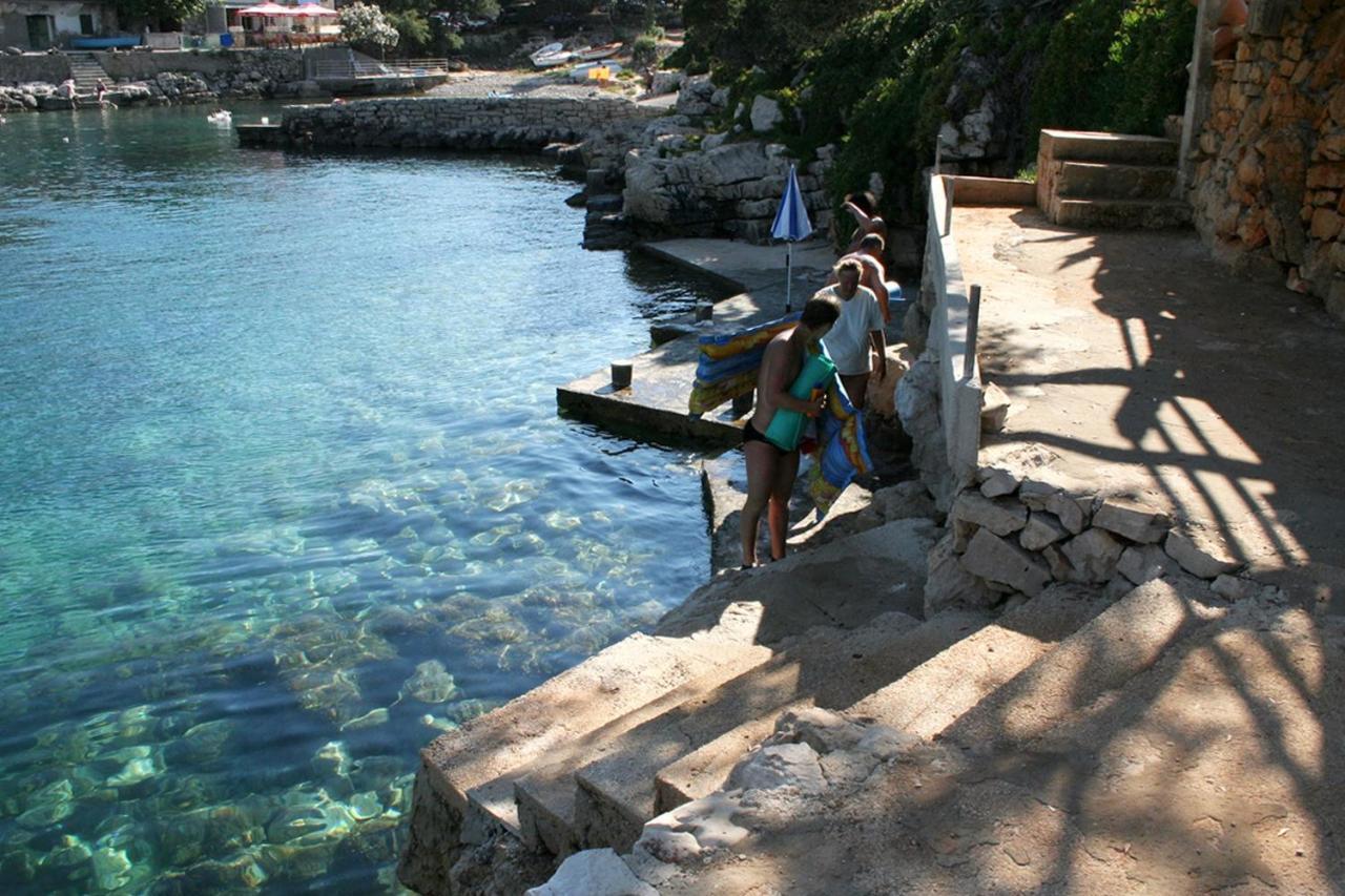 Apartments By The Sea Cove Zarace - Gdinj, Hvar - 4598 Buitenkant foto