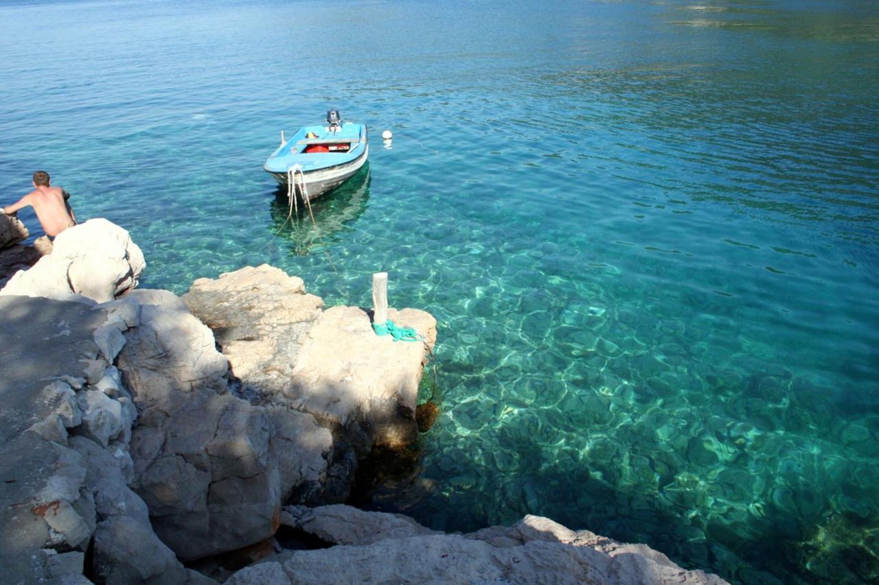 Apartments By The Sea Cove Zarace - Gdinj, Hvar - 4598 Buitenkant foto