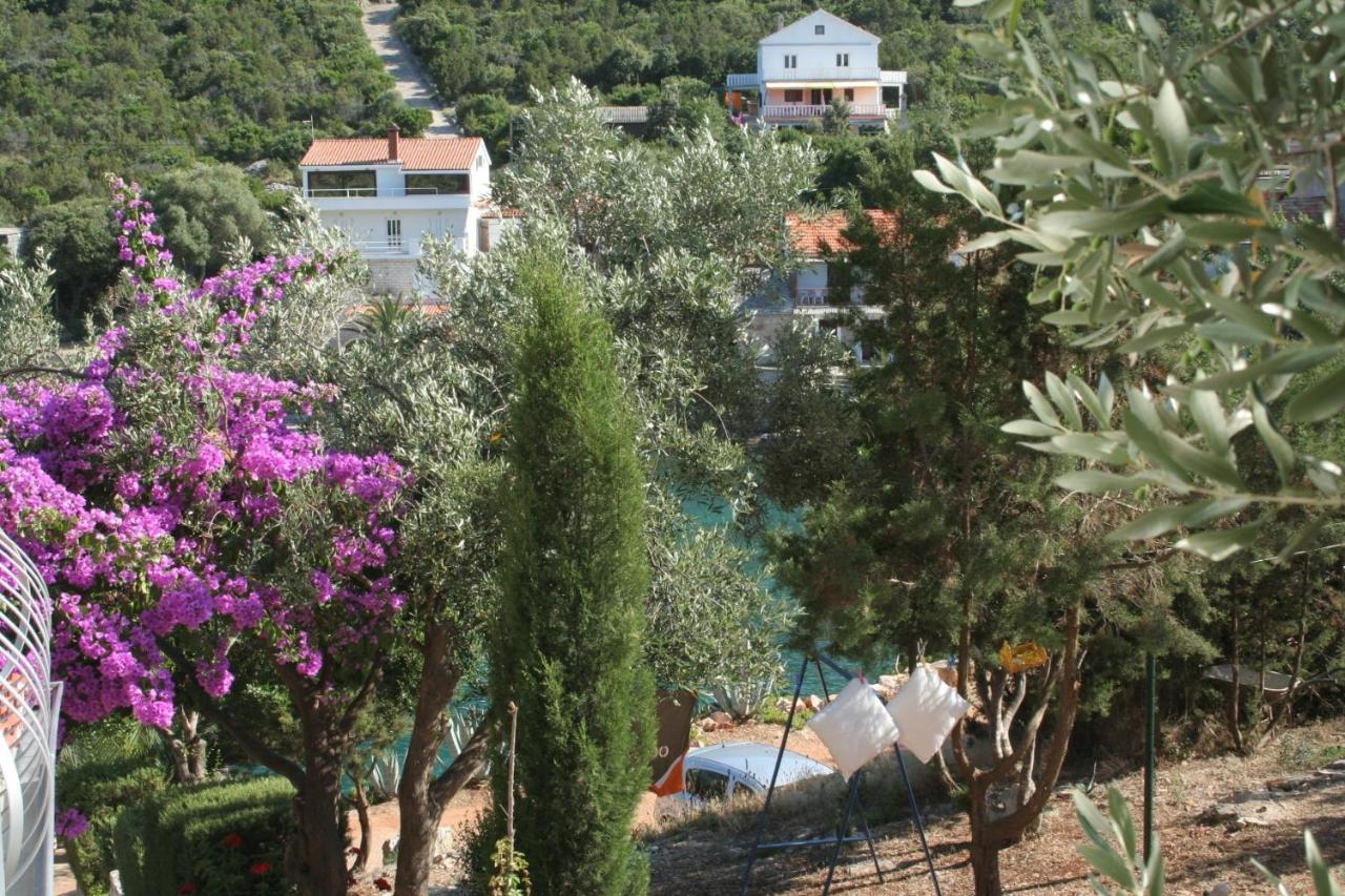 Apartments By The Sea Cove Zarace - Gdinj, Hvar - 4598 Buitenkant foto